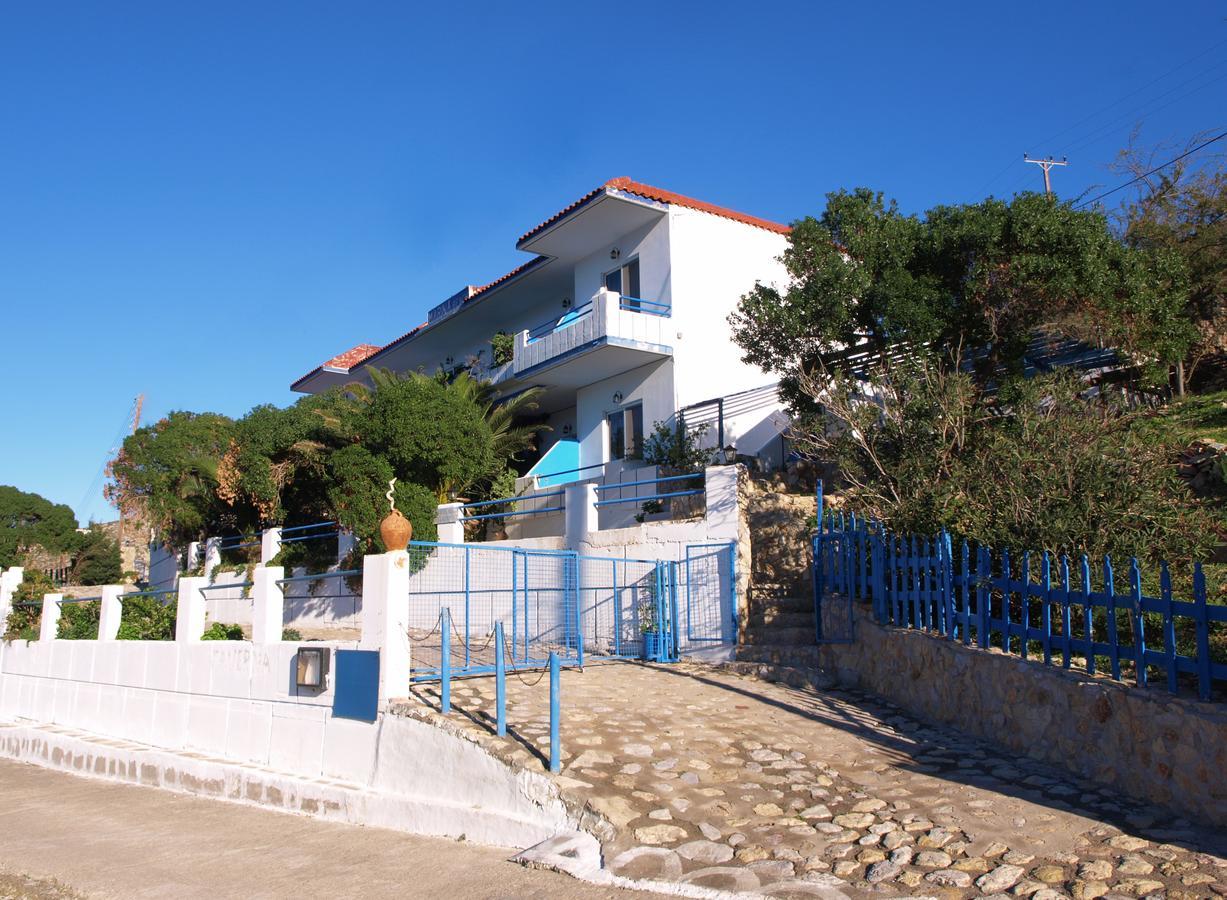 Marina Beach Livadia  Exterior photo